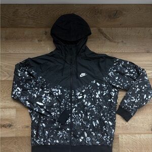 Men’s Nike Windrunner Jacket